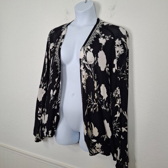Lucky Brand Floral Kimono Sz O/S Embroidered Neutral Minimalist Boho Beach - Picture 6 of 12